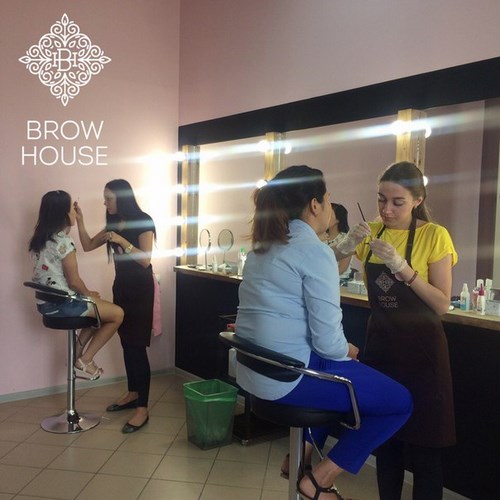 Изображение Brow House